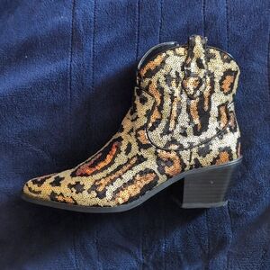 Ankle Leopard Boot